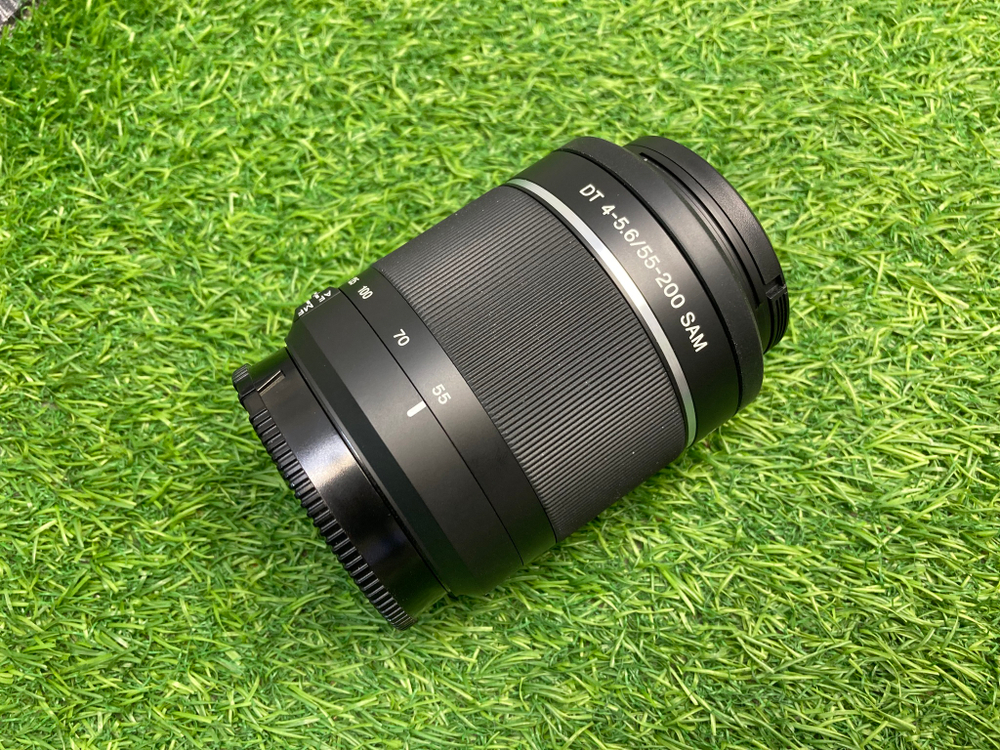 Sony DT 55-200mm 4-5.6 SAM