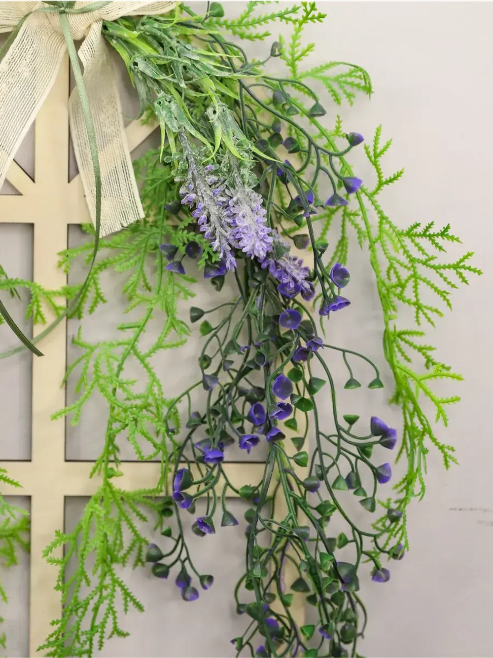 Декор настенный "Окошко с зеленью"