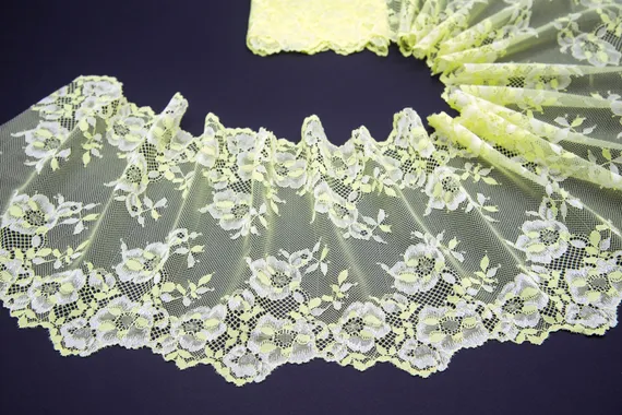 03-157 Кружево эластичное 19 см, лайм (салатовый)