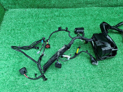 Проводка моторного отсека Geely Coolray (19-нв)