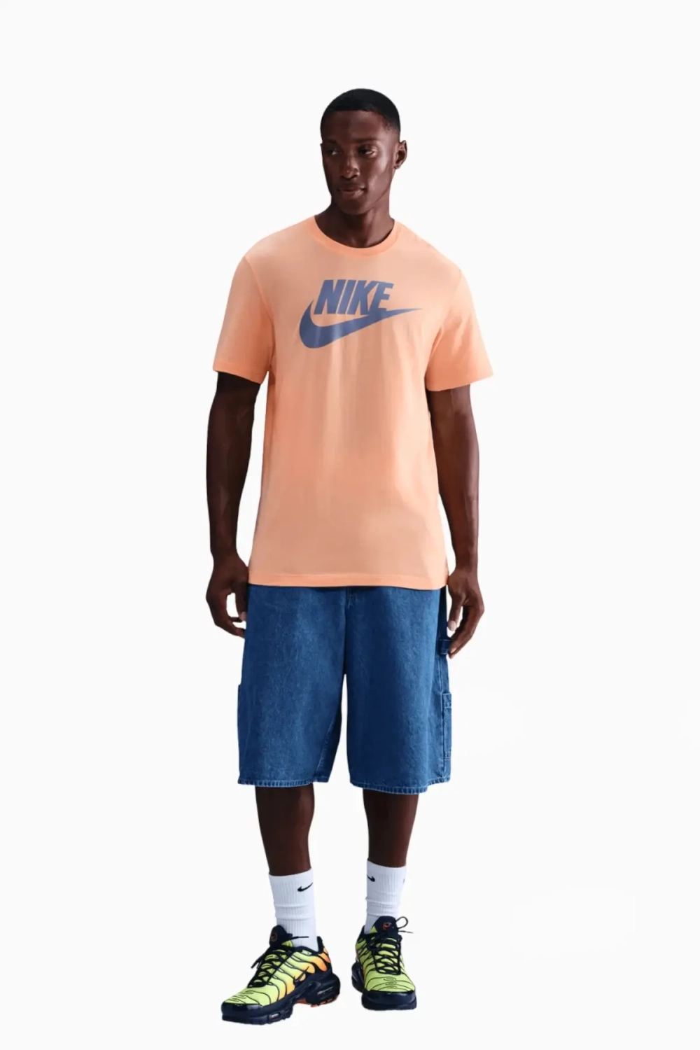 Футболка Nike Sportswear Tee Icon Futura - оранжевый