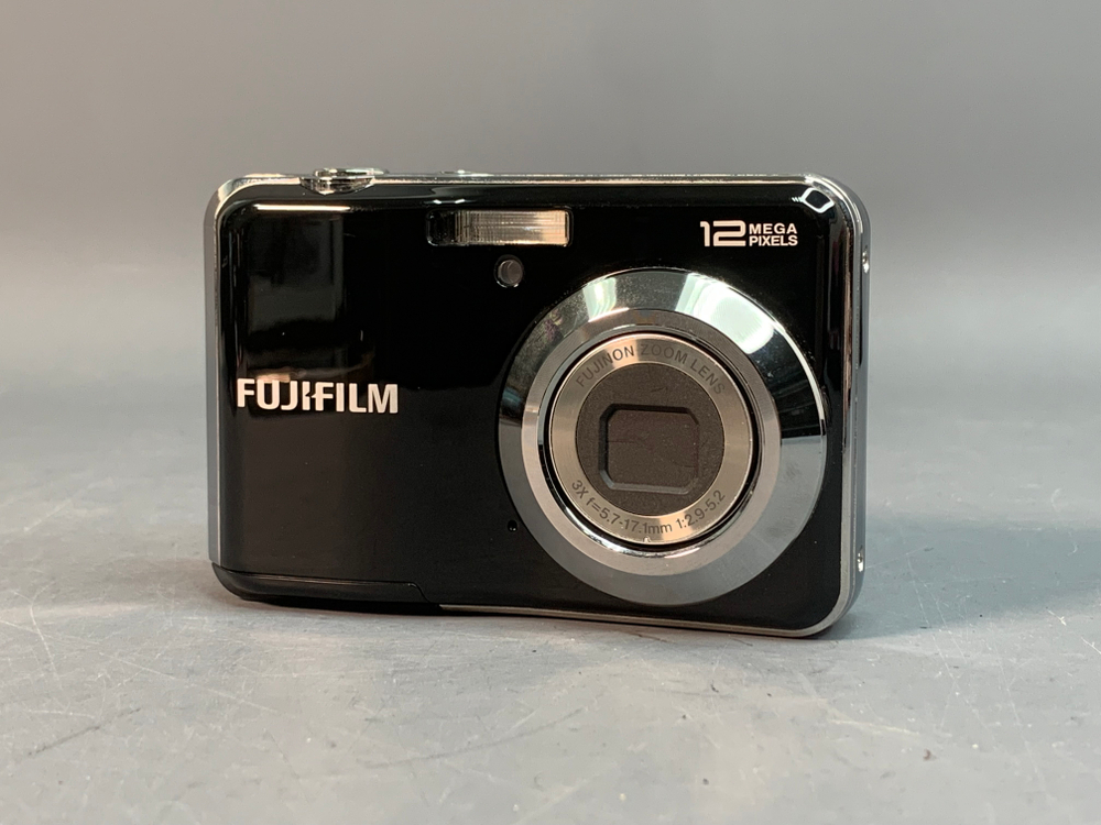 Fujifilm FinePix AV100