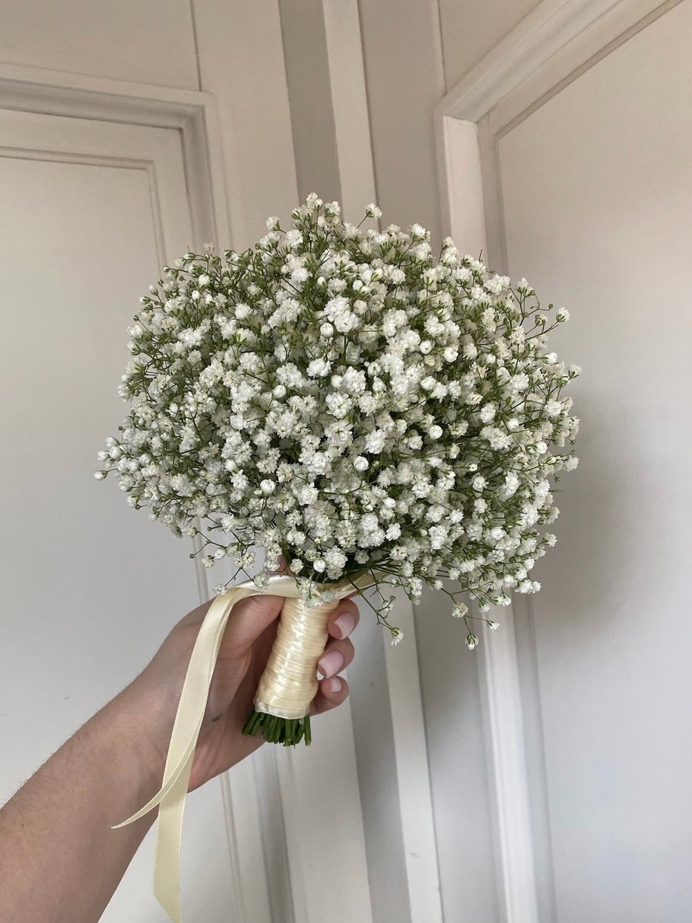 Свадебный букет из гипсофилы