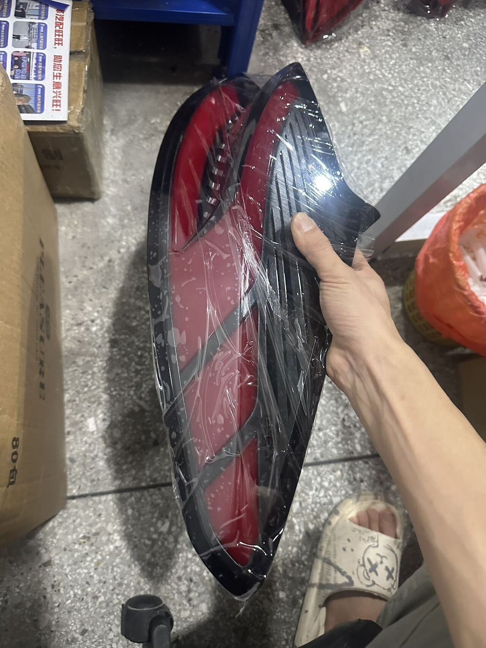 Задние фонари левые и правые LED Geely Emgrand GS/S 2021