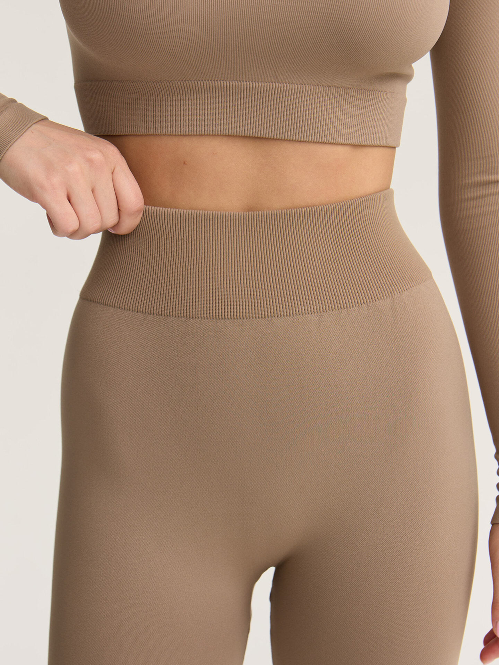 Бесшовные легинсы с высокой посадкой