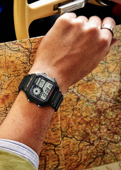 Часы Casio AE-1200WH-1A