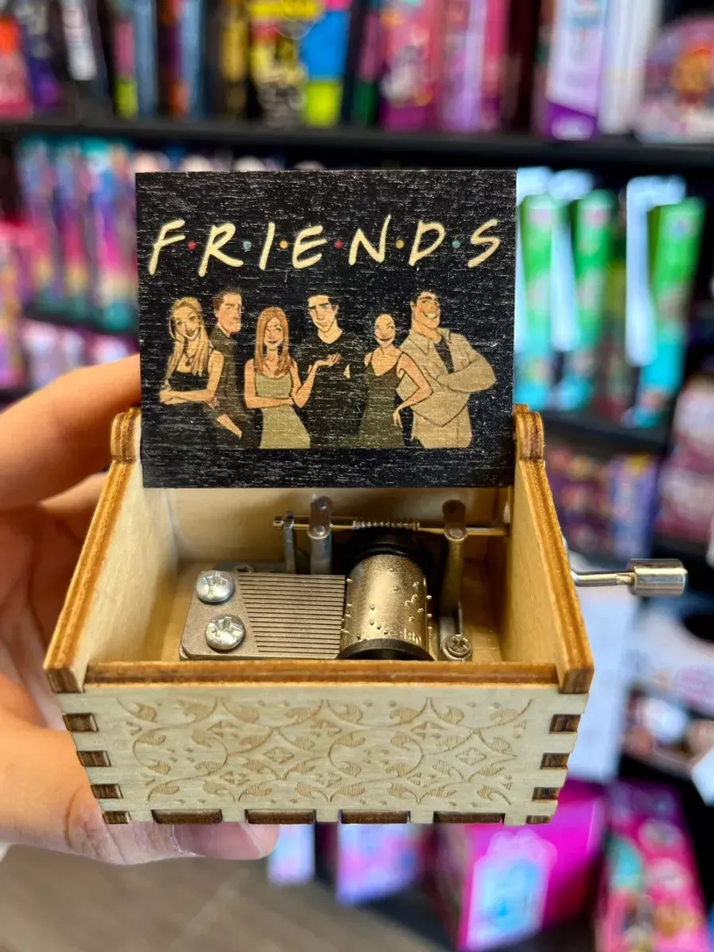 Музыкальная шкатулка по сериалу Друзья Friends деревянная