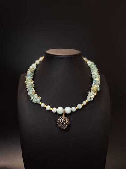 Колье "Современная амазонка"