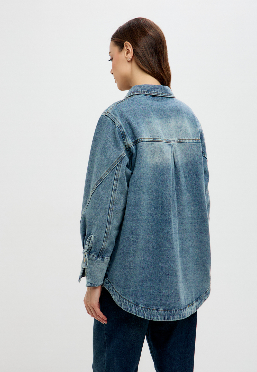 Джинсовая рубашка