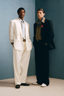 ZARA X WILLY CHAVARRIA ПЛИССИРОВАННЫЕ КОСТЮМНЫЕ БРЮКИ, ЦВЕТ СЛОНОВОЙ КОСТИ