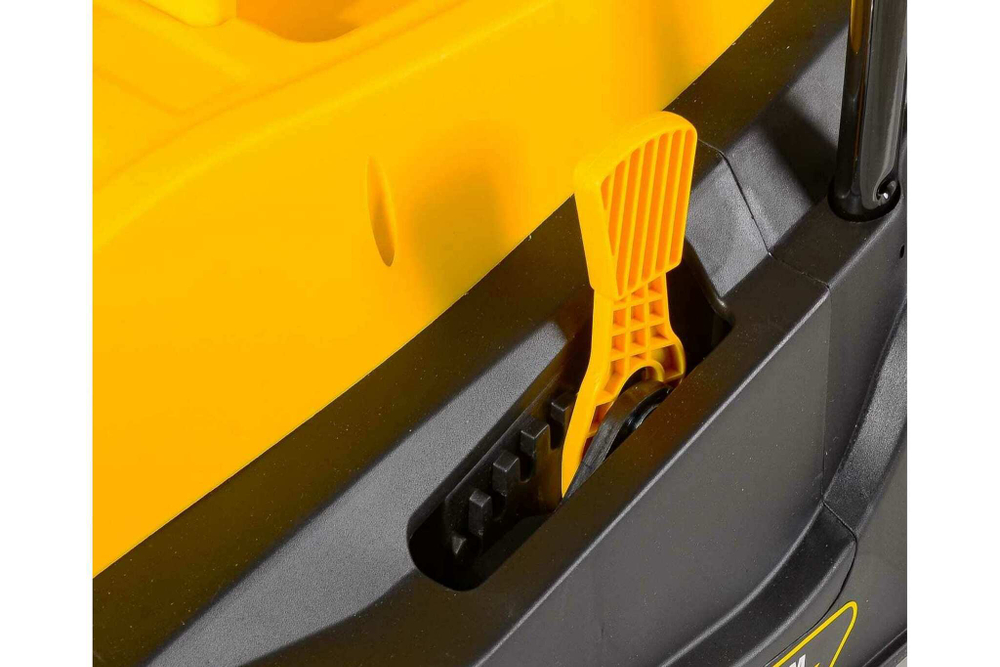 Газонокосилка Huter ELM-1800T 70/4/5