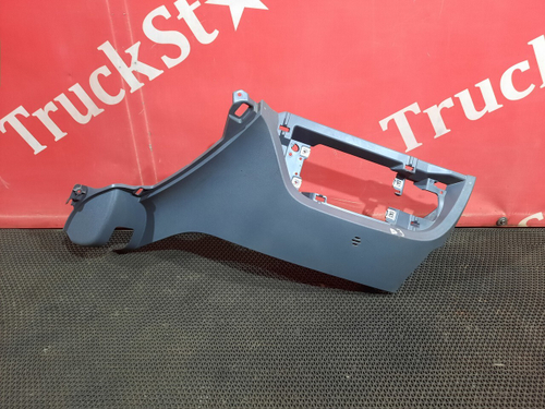 Облицовка панели приборов 2018 год.