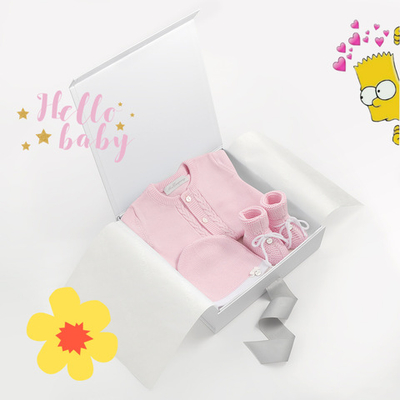 Комплект из хлопка: комбинезон с косами, шапочка и пинетки (Розовый)