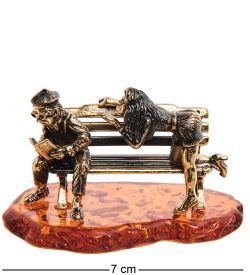 Народные промыслы AM-3124 Фигурка «Парочка Студенты» (латунь, янтарь)
