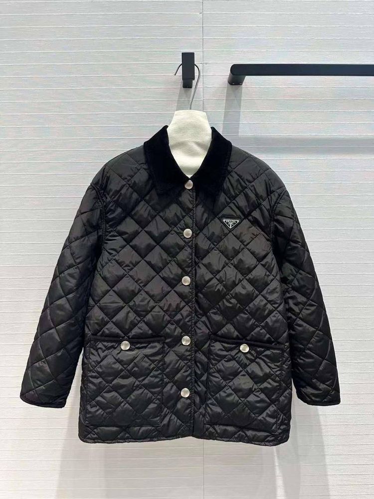 Кожаная куртка Prada