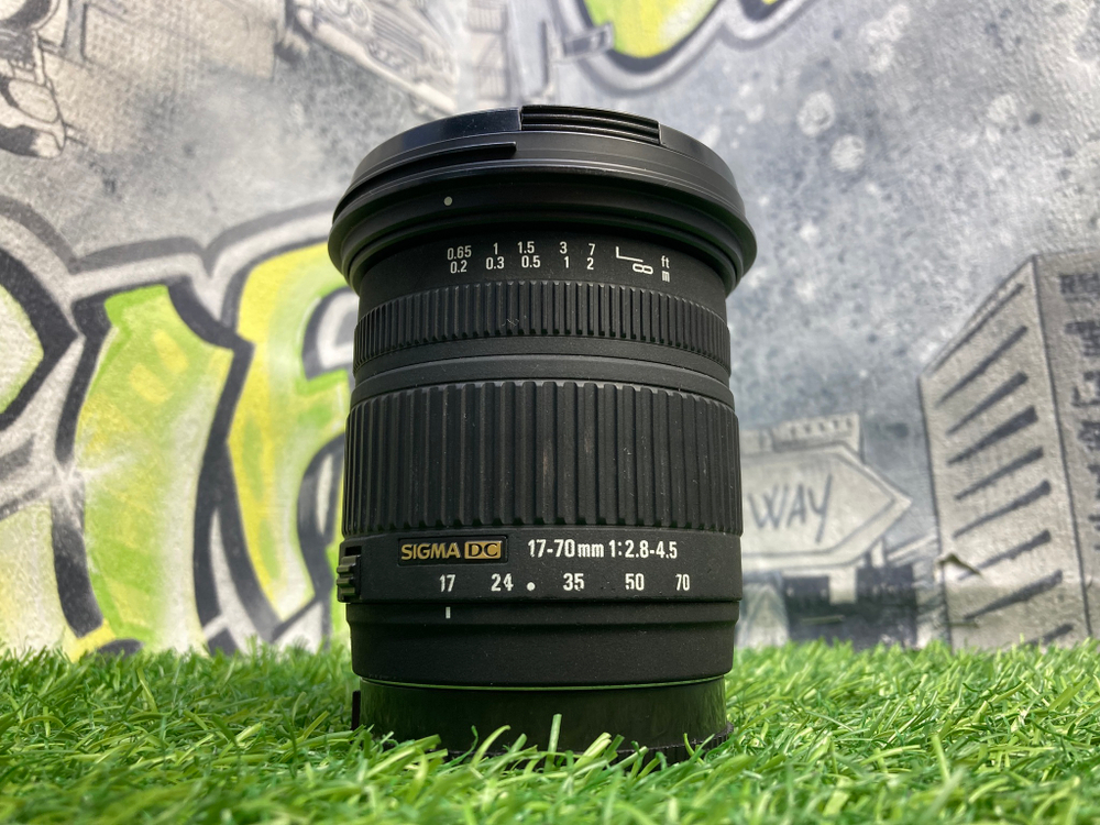 Sigma AF 17-70mm 2.8-4.5 DC Sony A