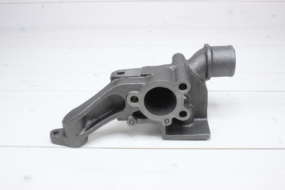 Коллектор впускной водяной Cummins ISBe 0483 /2830974,3979116/