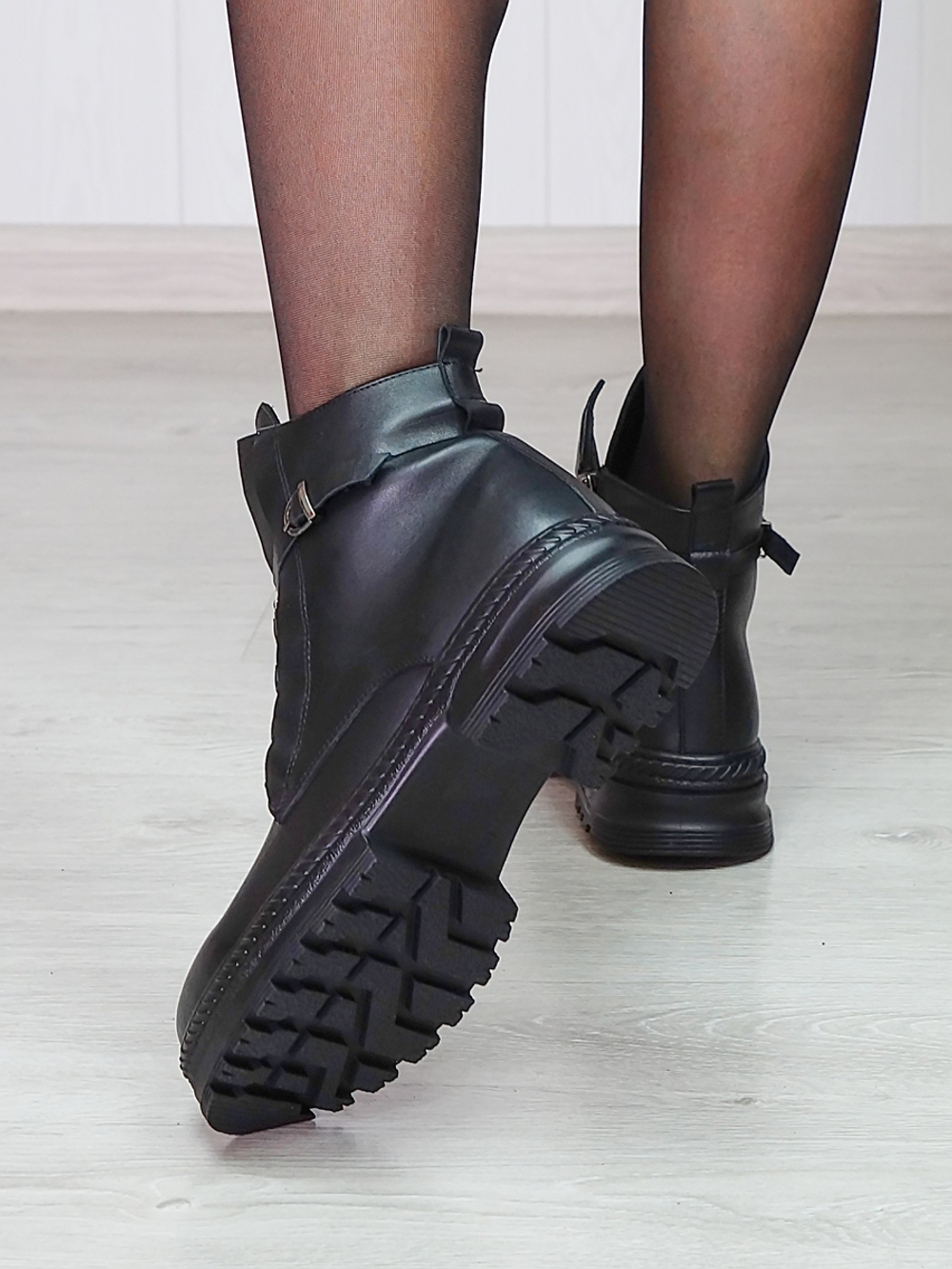 Ботинки женские демисезонные