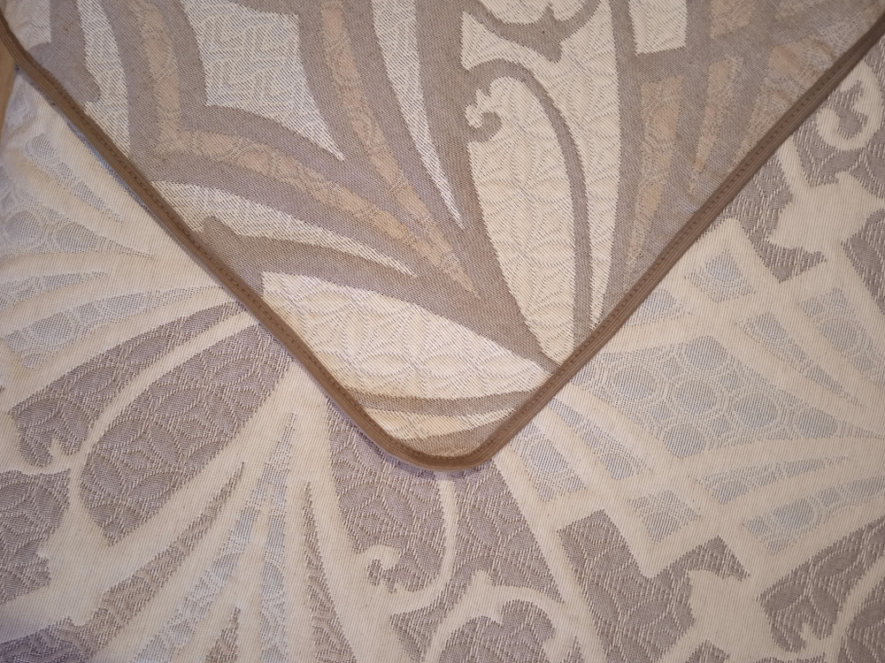 Покрывало жаккардовое двухстороннее Нежность 85-18 1,5 (150х200)