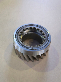 Шестерня КПП ЯМЗ 4-й передачи вала вторичного 23 зуба АВТОДИЗЕЛЬ