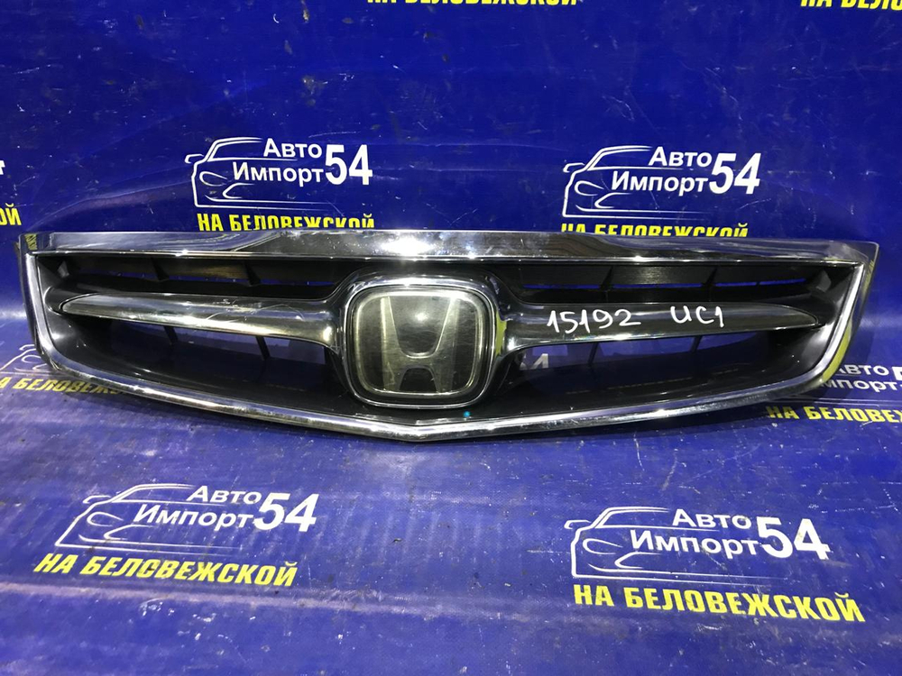 Решетка радиатора Honda INSPIRE 2005-2007