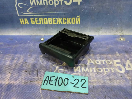 Пепельница TOYOTA COROLLA 1993