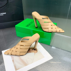 Bottega Veneta Alfie Mule