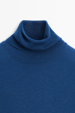 Massimo Dutti Свитер из шерсти с высоким воротником, светло-синий