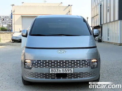 Hyundai Staria Cargo 3-х местный (10.2022)