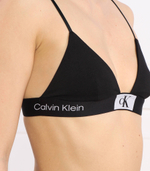 Бюстгальтер 1996 COTTON UNLINED TRIANGLE Calvin Klein Underwear - черный(000QF7217E)