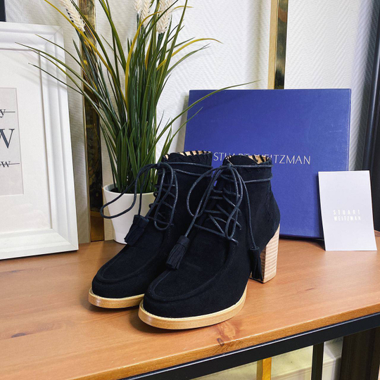 Stuart Weitzman Замшевые ботильоны