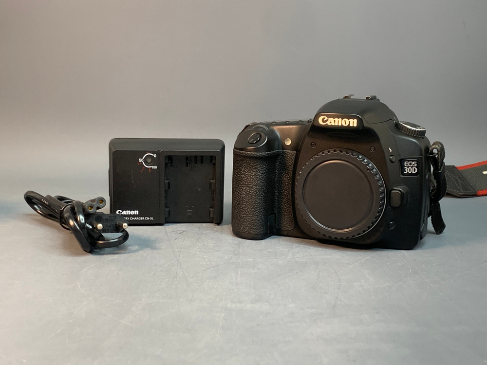Canon EOS 30D Body