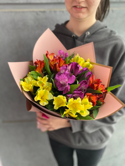 Букет Альстромерия XS (7 веток)