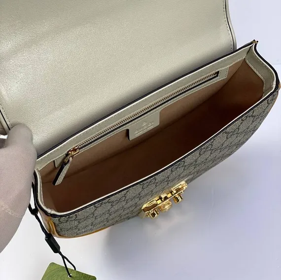 Сумка Gucci Padlock белый