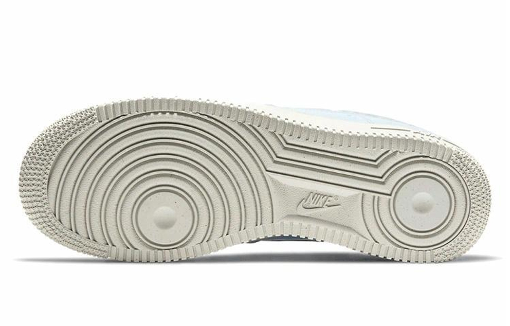 Кроссовки Nike Air Force 1 Low '07 Se "Light Armory Blue" (Женская размерная сетка)