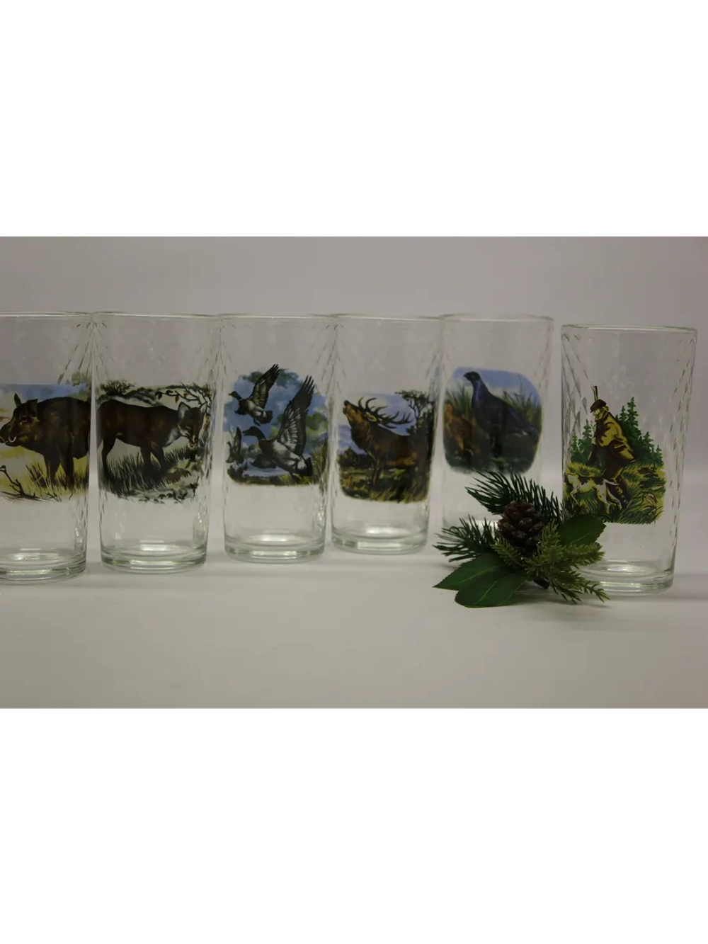 Набор стаканов