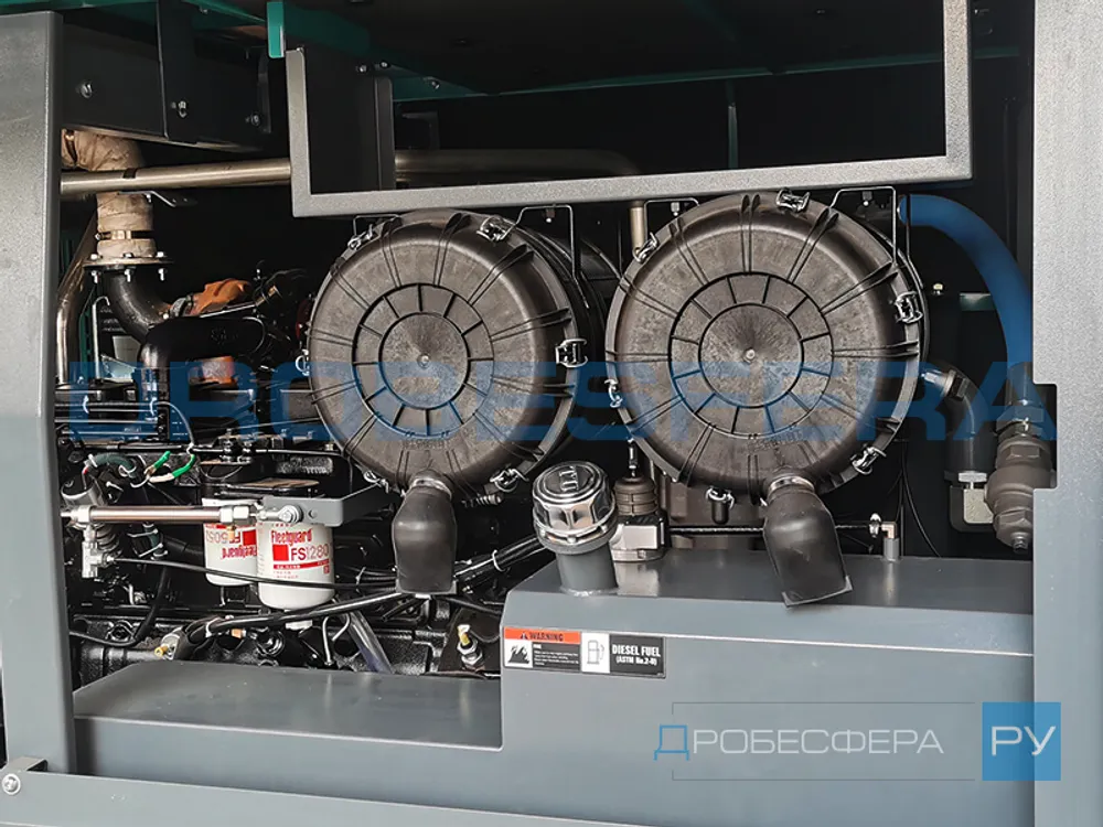 Дизельный винтовой компрессор MB390D + AC MasterBlast передвижной