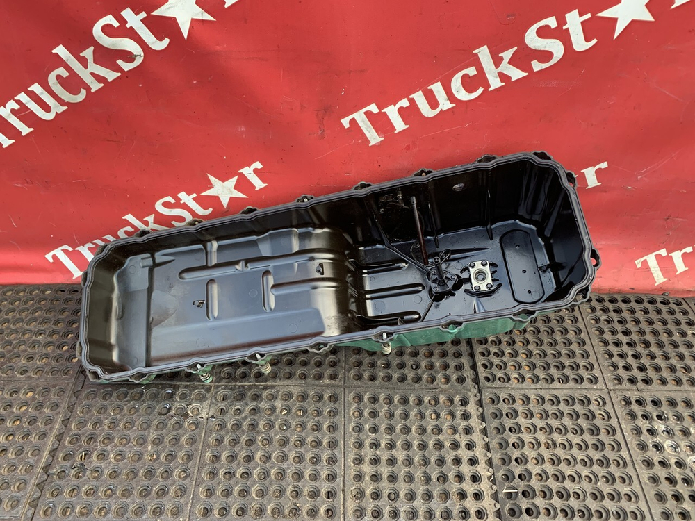 Поддон масляный двигателя 2017г.