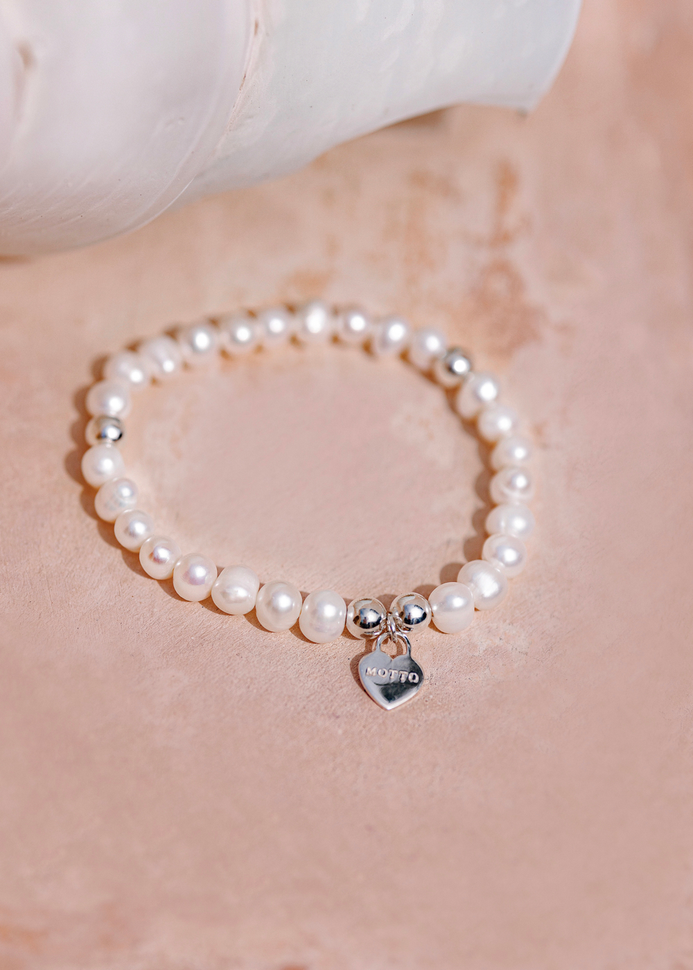 Браслет "Моно" с жемчугом