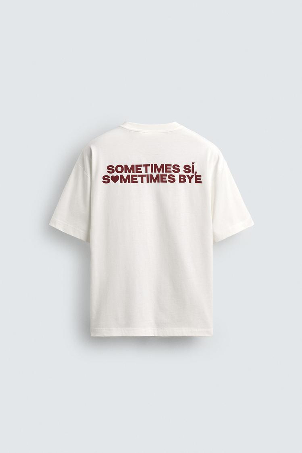 ZARA ФУТБОЛКА С НАГРУДНЫМ КАРМАНОМ И НАДПИСЬЮ, БЕЛЫЙ