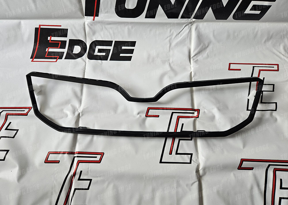 Рамка решетки радиатора Skoda Octavia A7