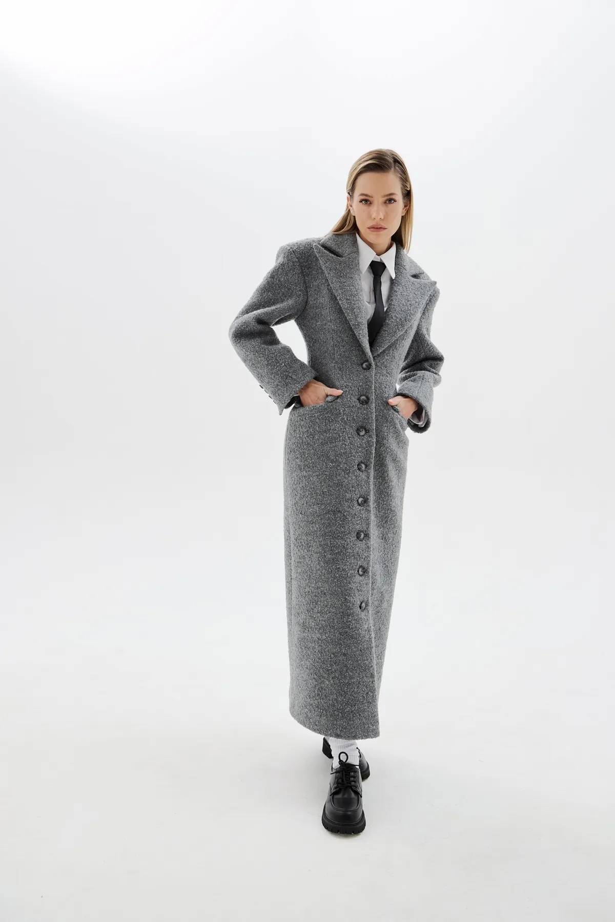 Пальто однобортное приталенное Grey