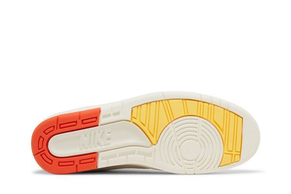 Кроссовки Maison Chteau Rouge X Jordan Air Jordan 2 Retro Sp "Orange And Sail"