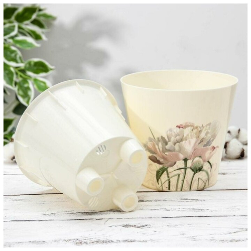 КАШПО INGREEN ЛОНДОН ПИОН СО ВСТАВКОЙ ПЛАСТИК D-12,5СМ H-11СМ V-1Л БЕЖЕВЫЙ