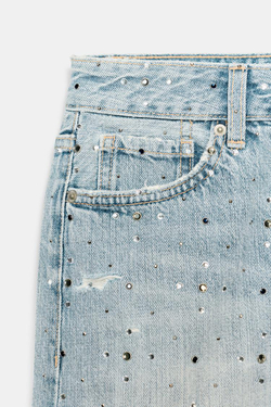 ZARA ДЖИНСОВЫЕ ШОРТЫ TRF СО СРЕДНЕЙ ПОСАДКОЙ И ДЕКОРОМ, ГОЛУБОЙ