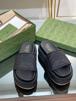 Gucci Platform Slide Sandal