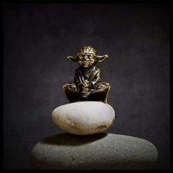 Бусина "Мастер Йода" для темляков или браслетов латунь