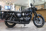 Triumph Bonneville T120 Black