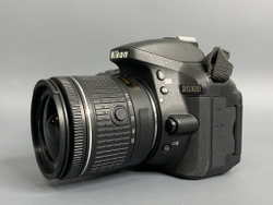 Nikon D5300 kit AF-P DX 18-55mm 3.5-5.6G VR 300 кадров