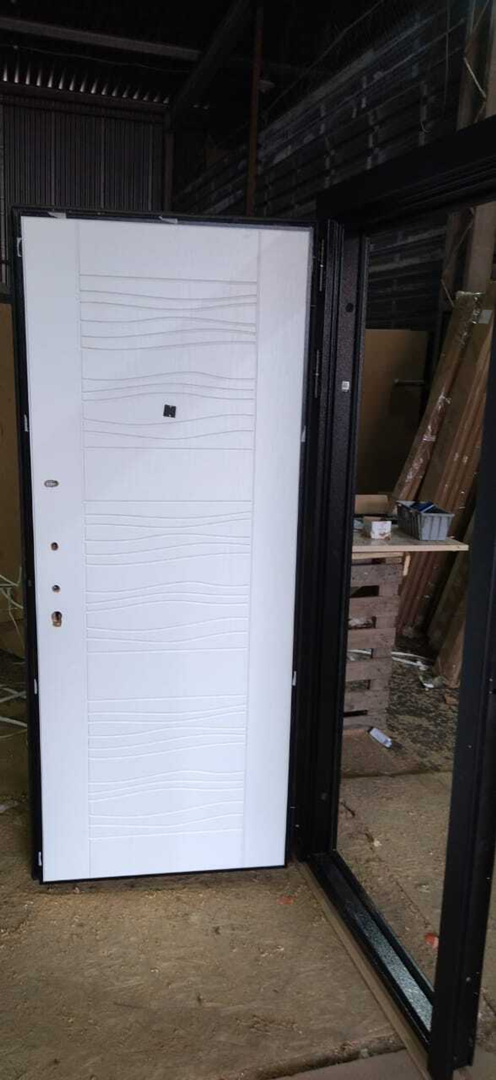 Дверь с терморазрывом входная Лабиринт ЛОНДОН ТЕРМО 06 Белое дерево